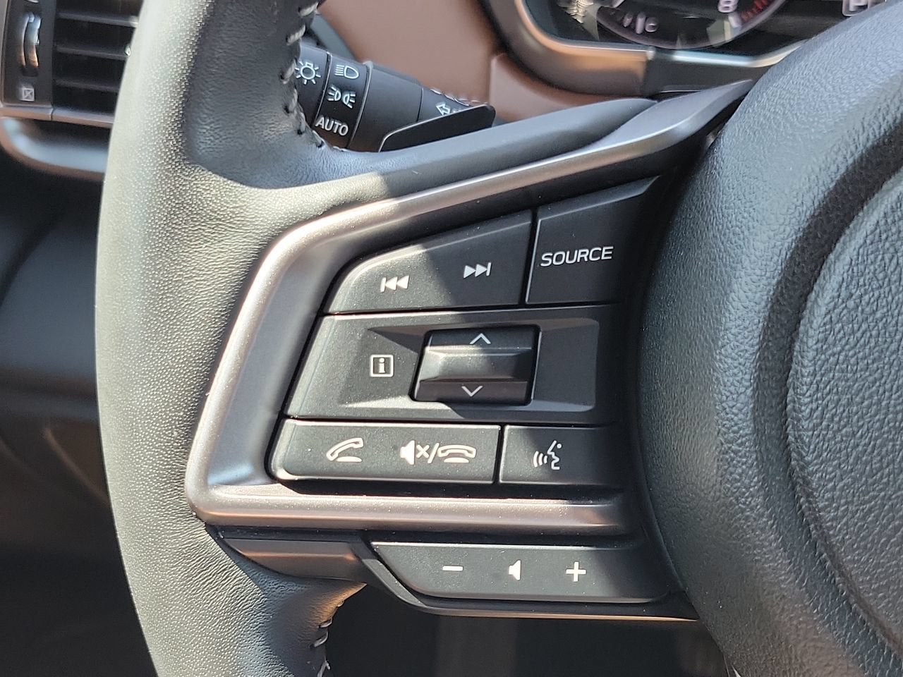 2023 Subaru Outback Touring XT