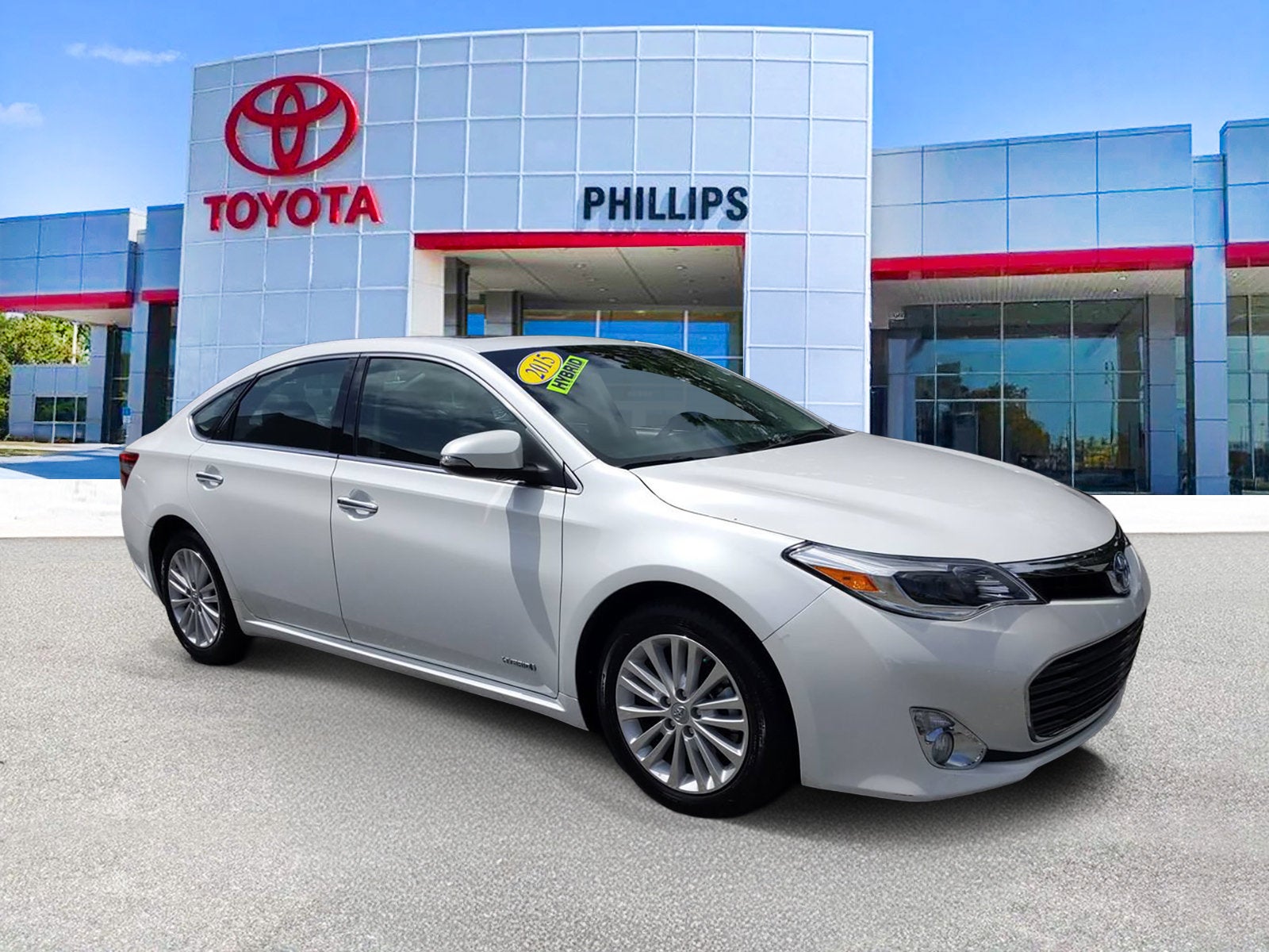 2015 Toyota Avalon Hybrid XLE Touring