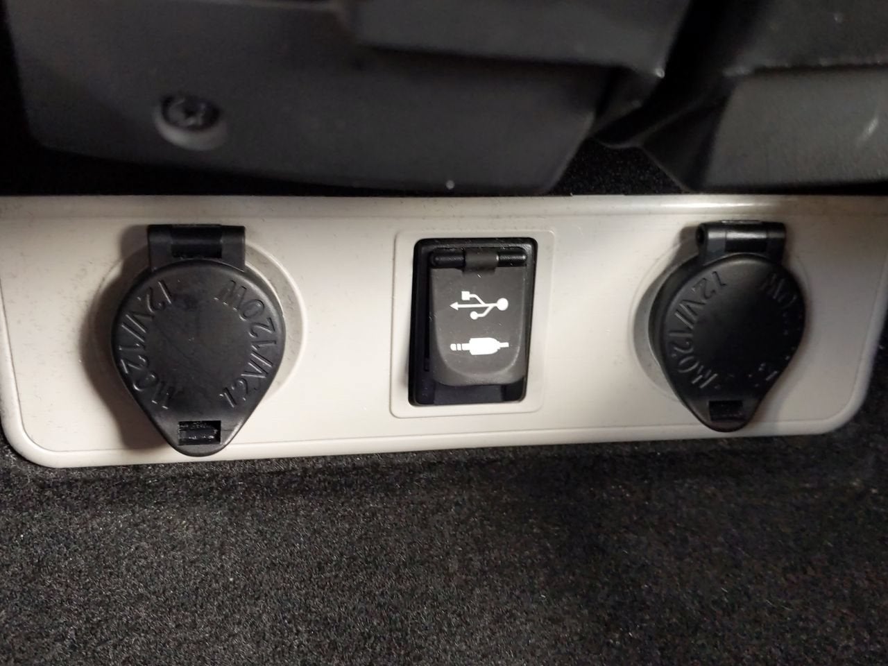2015 Toyota Avalon Hybrid XLE Touring