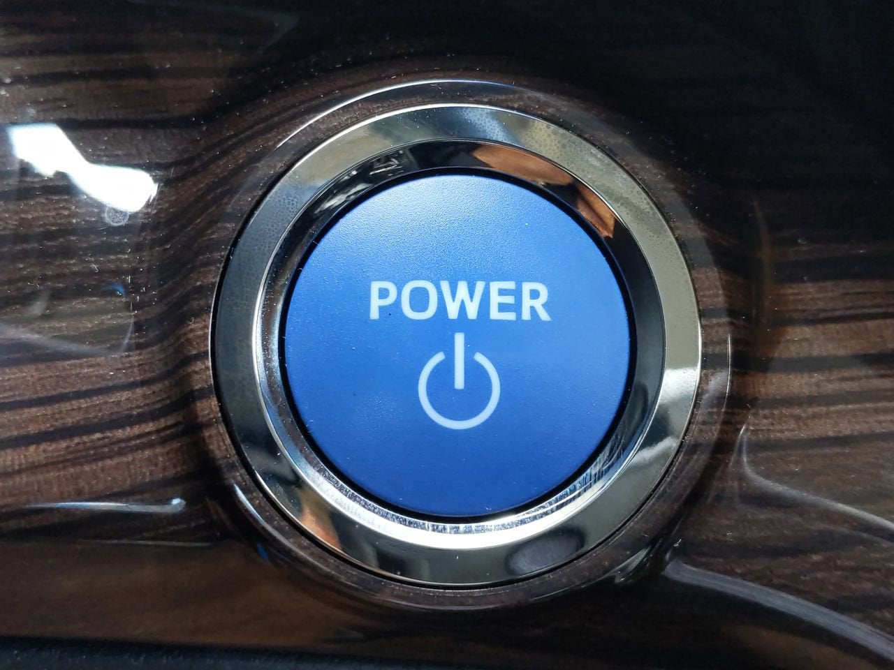 2015 Toyota Avalon Hybrid XLE Touring