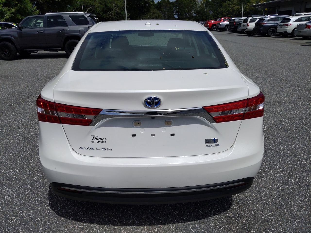 2015 Toyota Avalon Hybrid XLE Touring