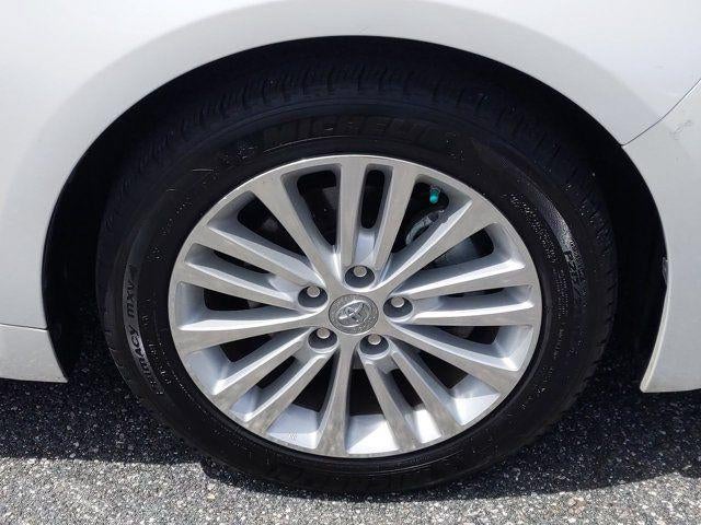 2015 Toyota Avalon Hybrid XLE Touring