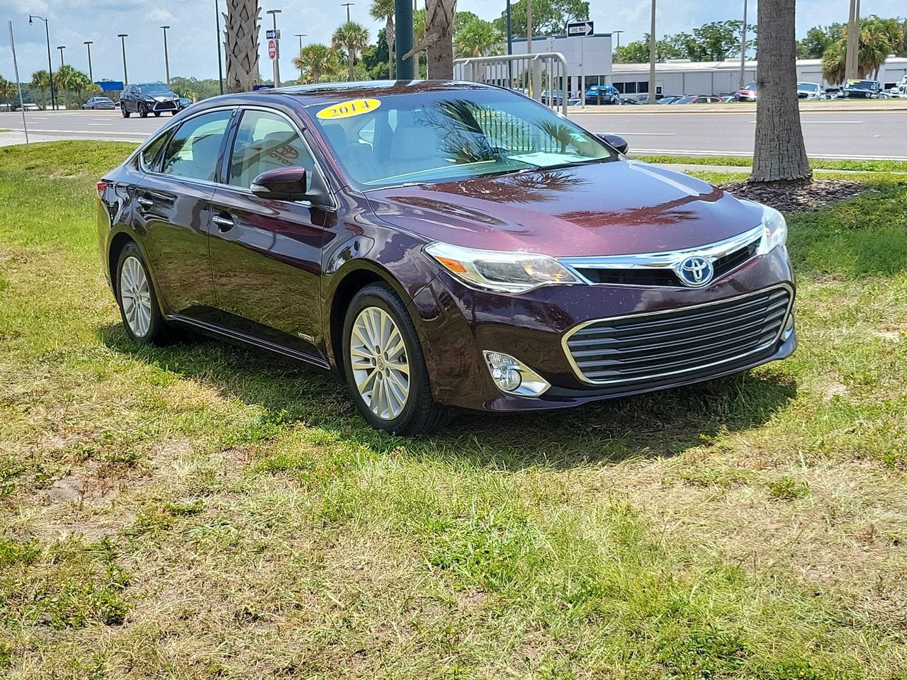 Used 2014 Toyota Avalon XLE Touring Hybrid with VIN 4T1BD1EB2EU028584 for sale in Leesburg, FL