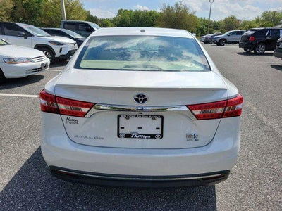 2015 Toyota Avalon Hybrid XLE Touring