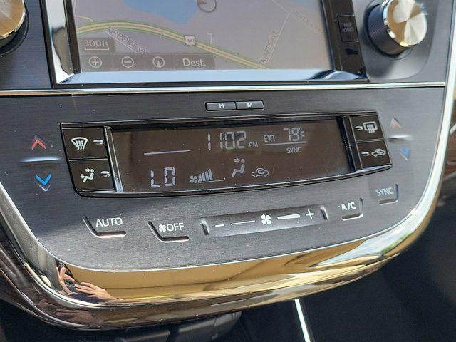 2015 Toyota Avalon Hybrid XLE Touring