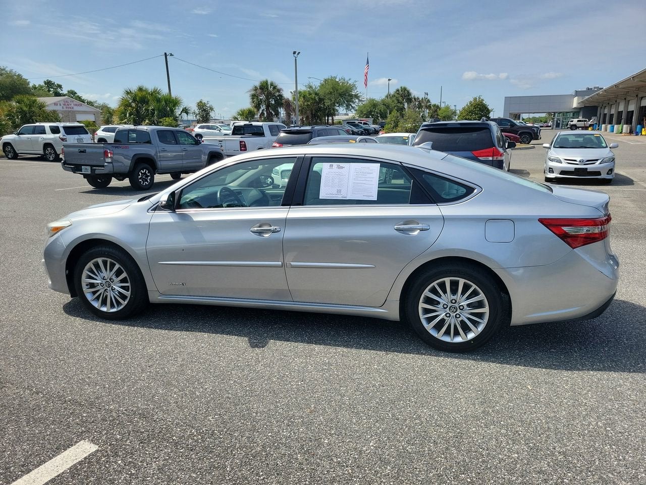2018 Toyota Avalon Hybrid Limited
