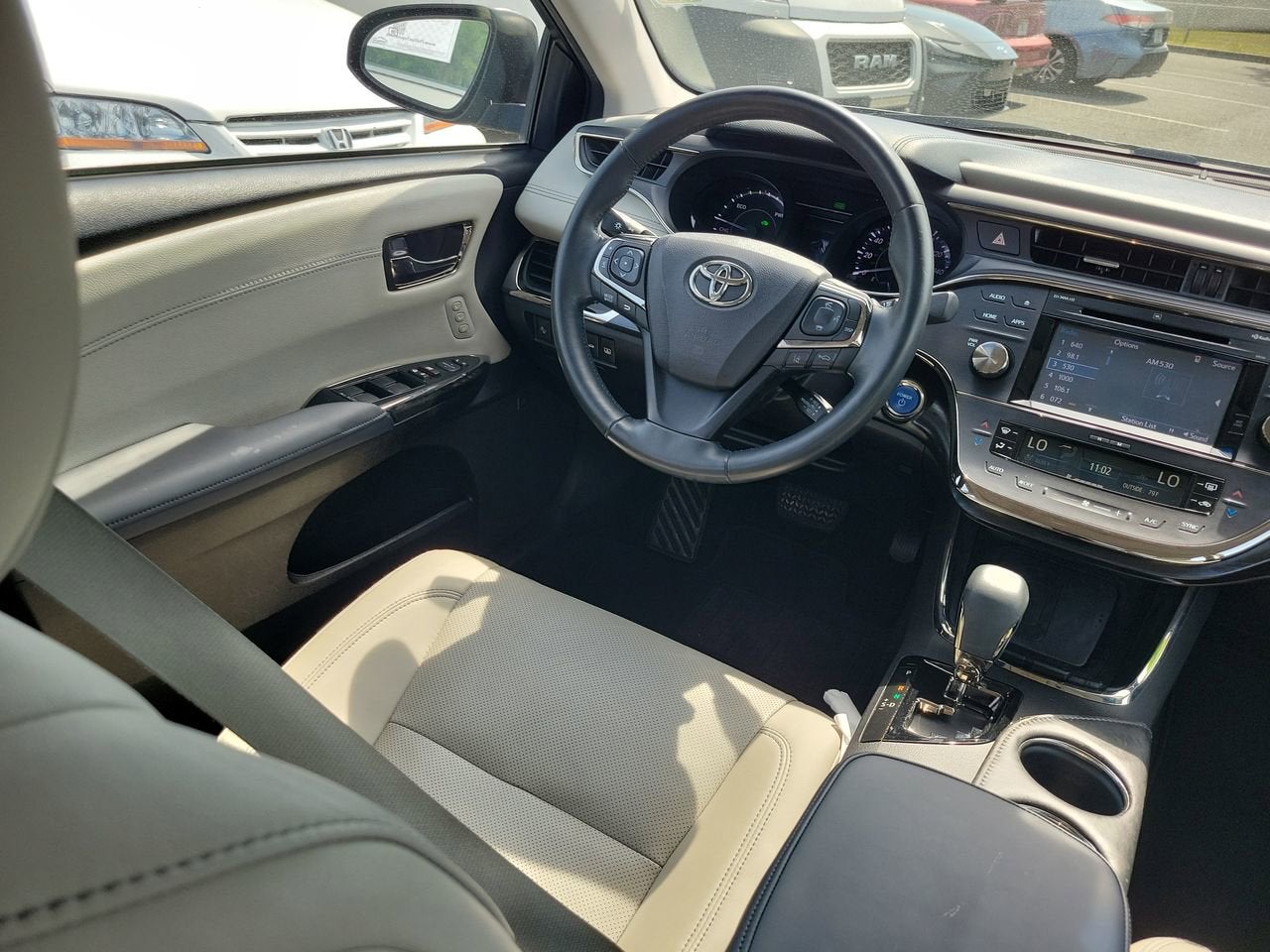 2018 Toyota Avalon Hybrid Limited