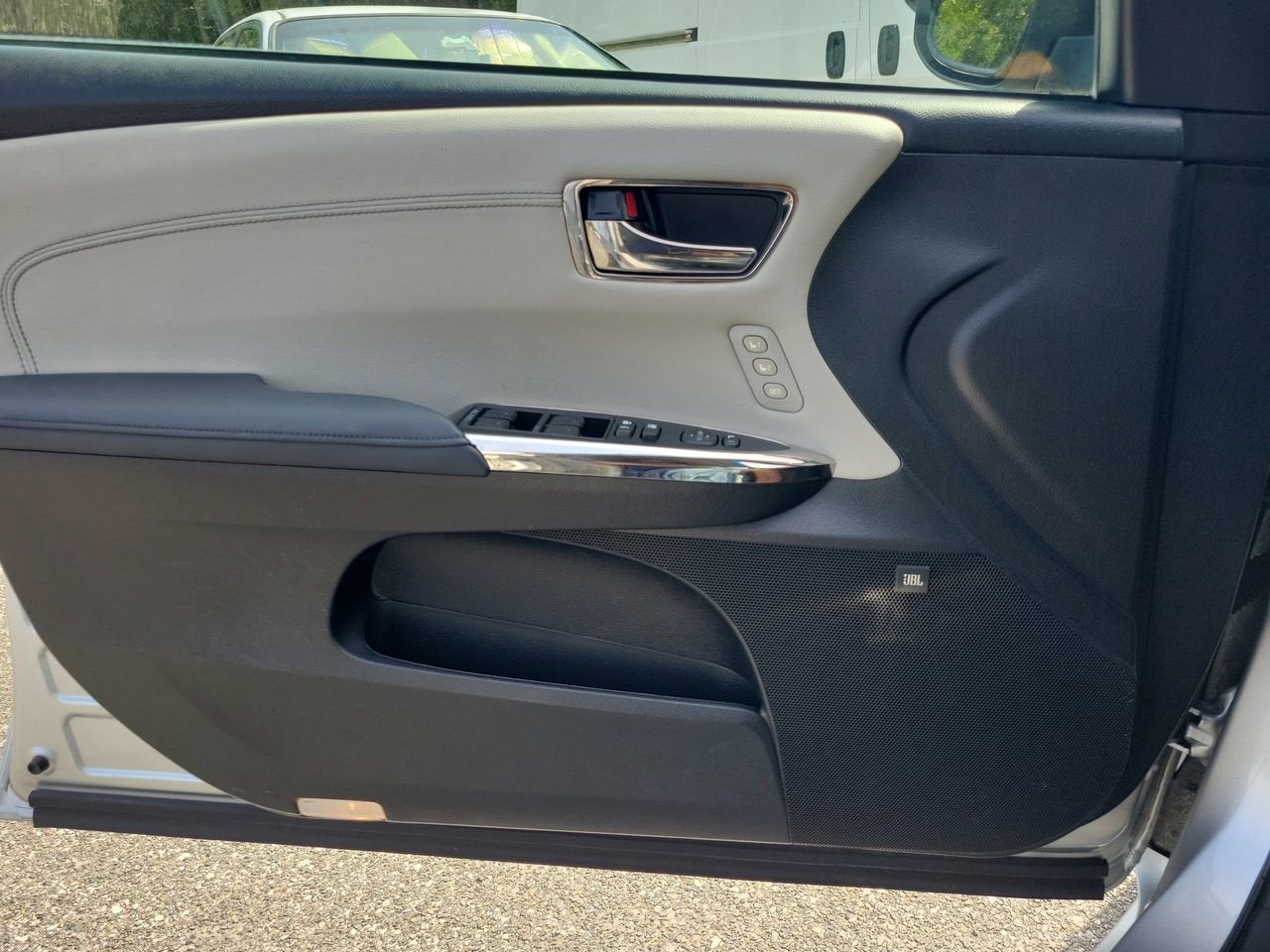 2018 Toyota Avalon Hybrid Limited