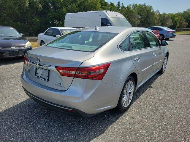 2018 Toyota Avalon Hybrid Limited