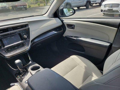 2018 Toyota Avalon Hybrid Limited