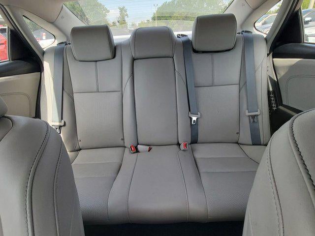 2018 Toyota Avalon Hybrid Limited