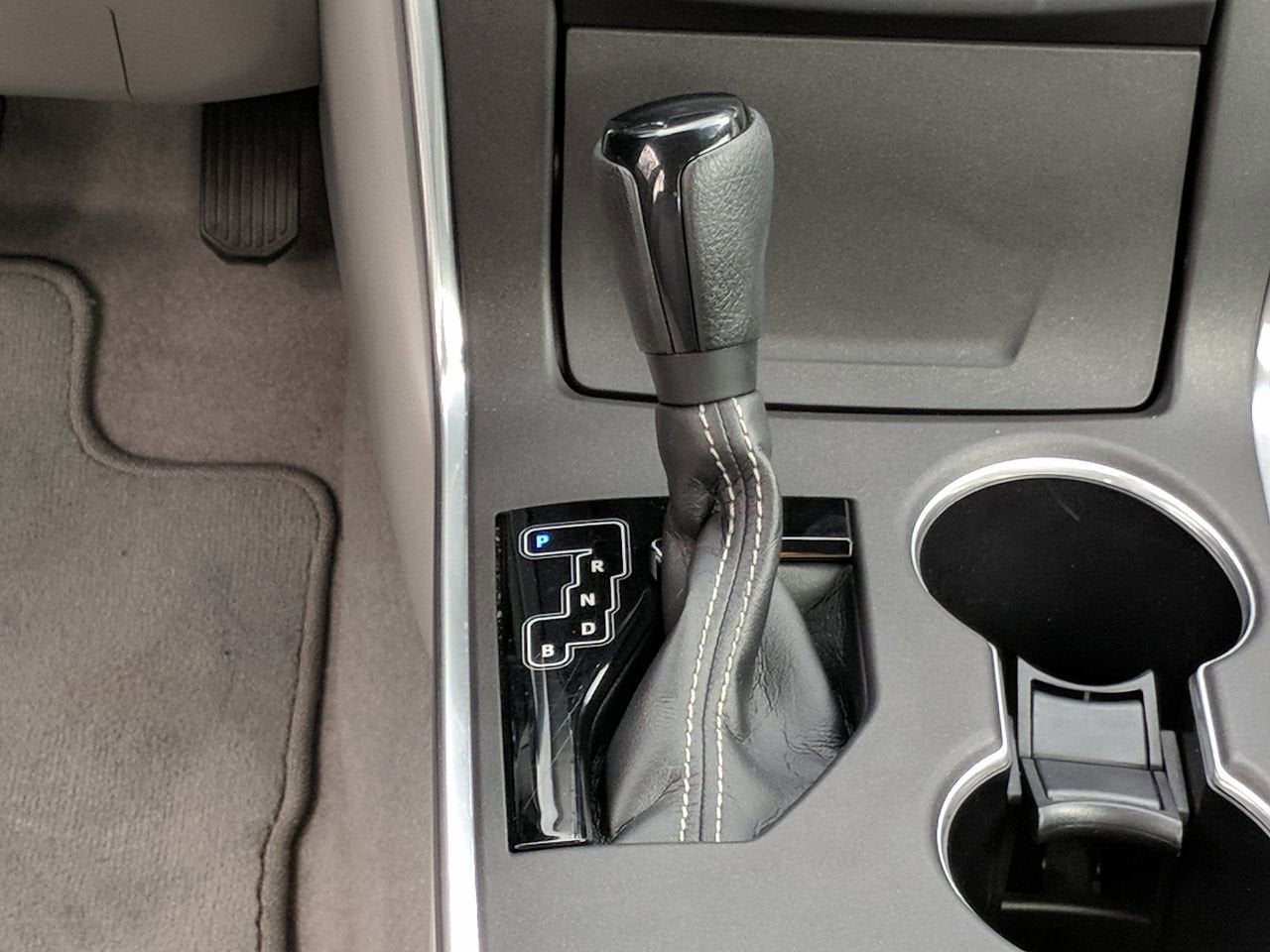 2015 Toyota Camry Hybrid LE