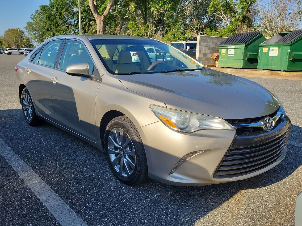 2016 Toyota Camry XLE