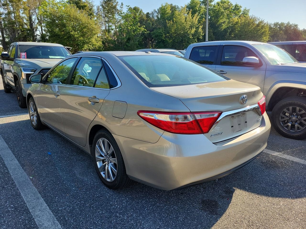 2016 Toyota Camry XLE