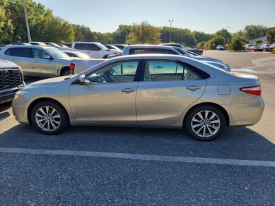 2016 Toyota Camry XLE