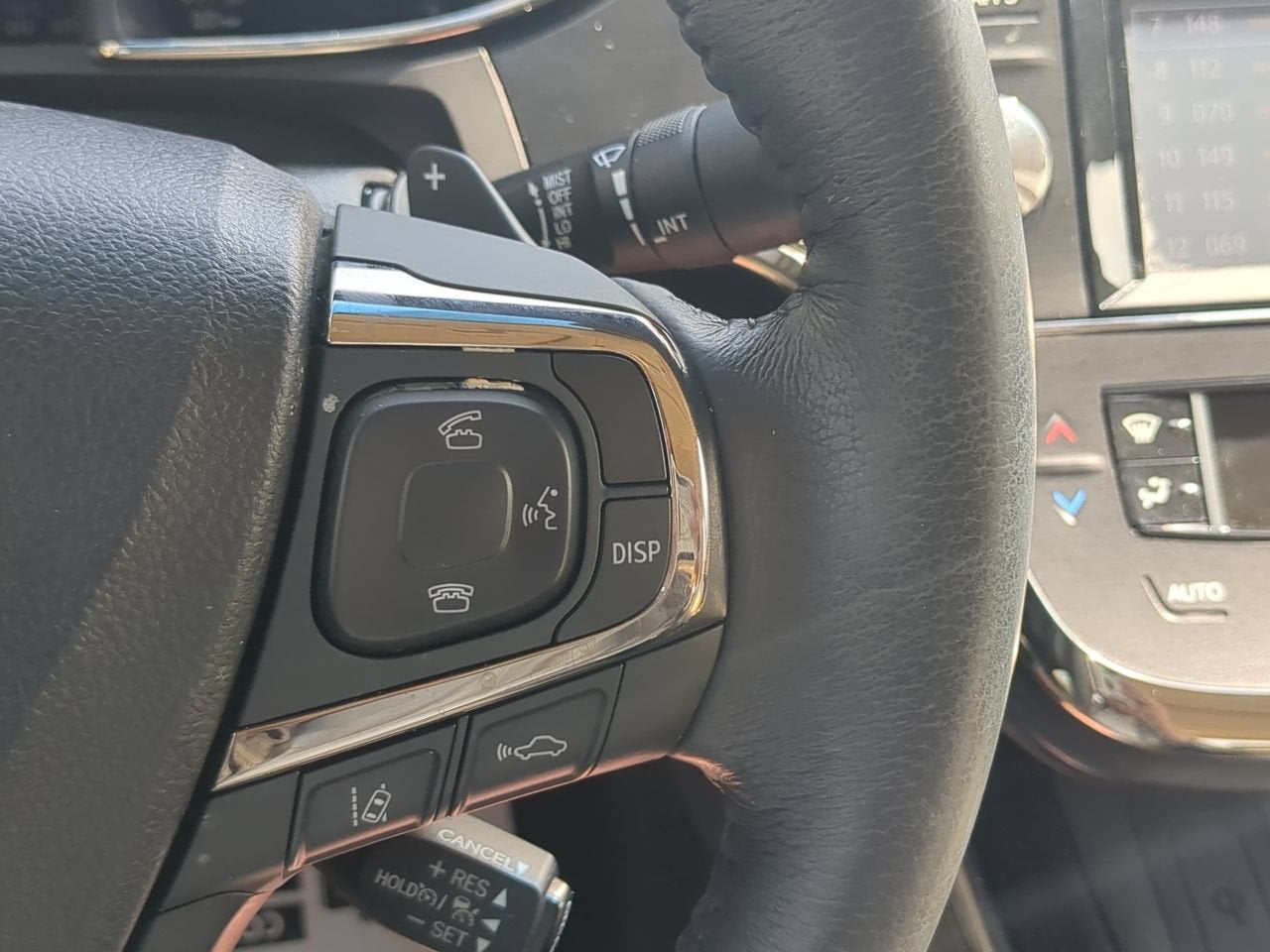 2017 Toyota Avalon XLE Premium