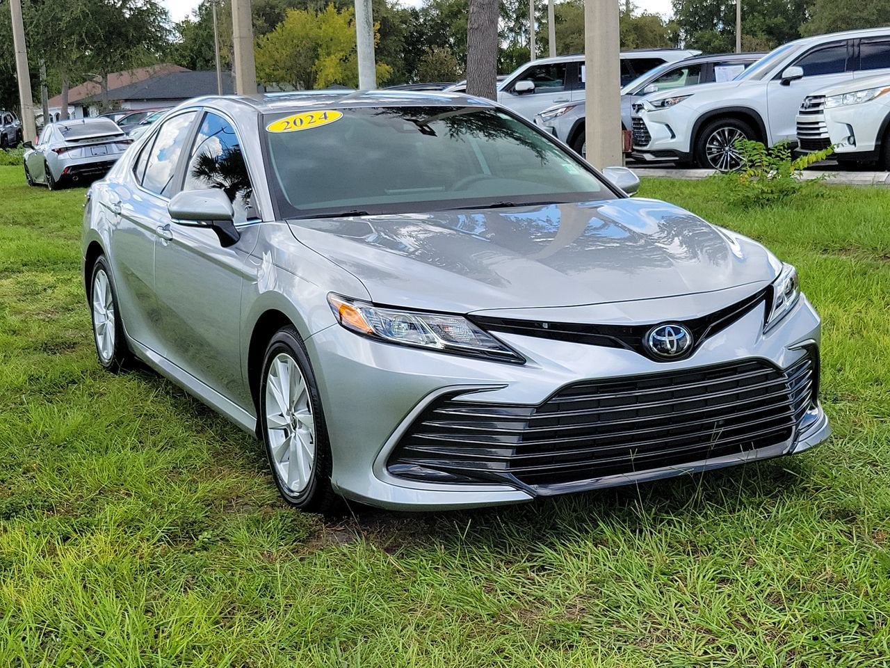 2024 Toyota Camry LE