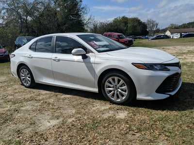 2020 Toyota Camry LE