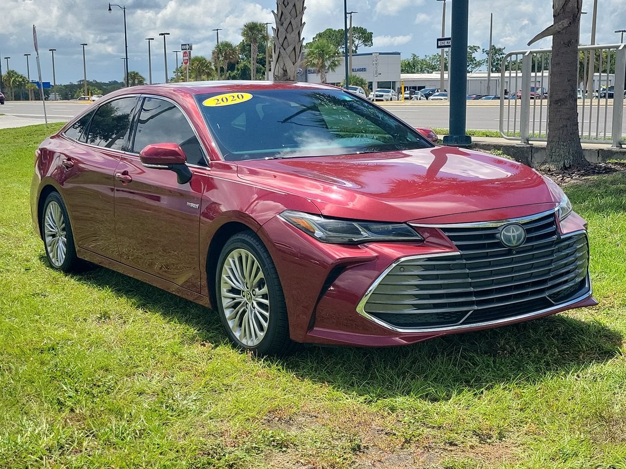 2020 Toyota Avalon Hybrid Limited
