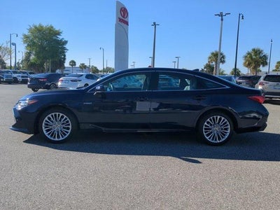 2021 Toyota Avalon Hybrid Limited