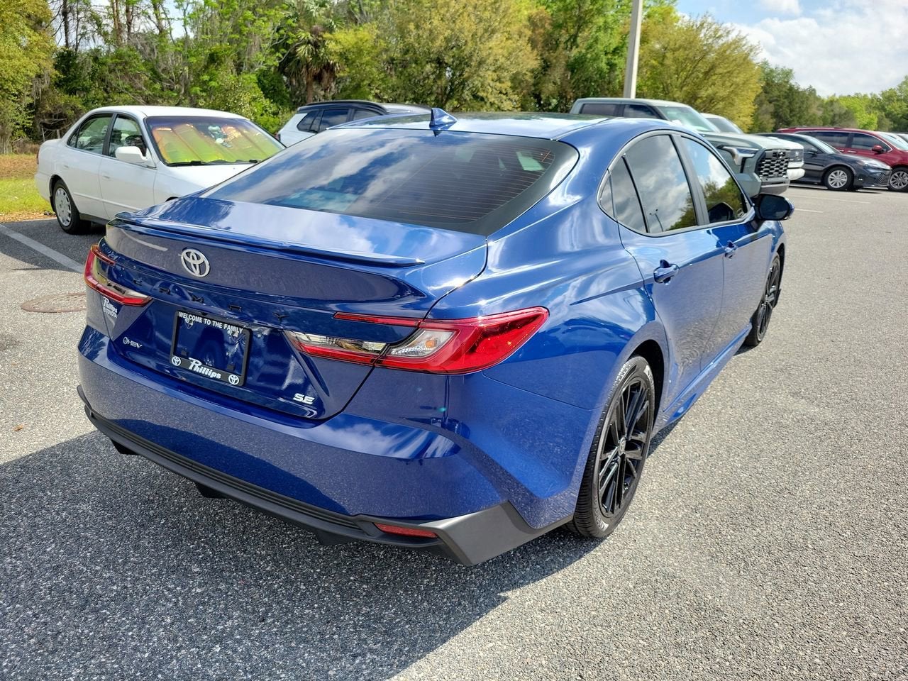 2025 Toyota Camry SE