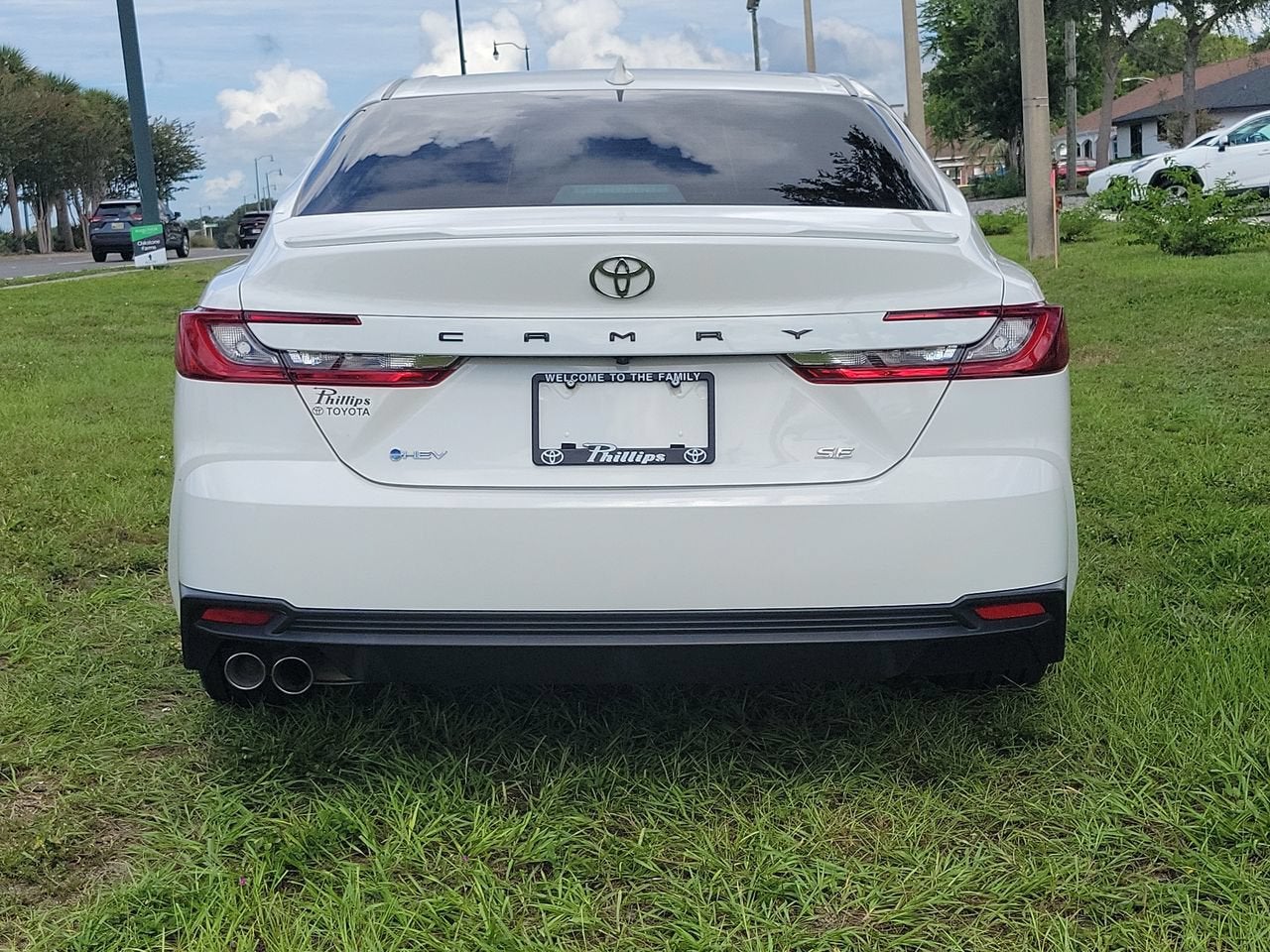2025 Toyota Camry SE