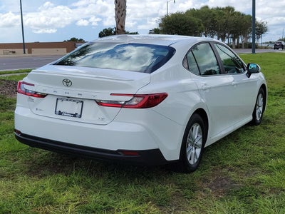2025 Toyota Camry LE