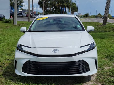2025 Toyota Camry LE
