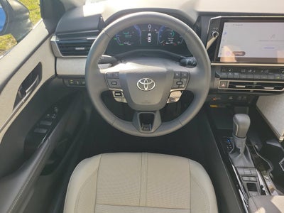 2025 Toyota Camry XLE