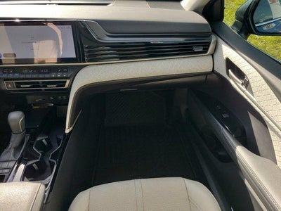 2025 Toyota Camry XLE
