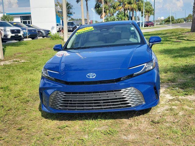 2025 Toyota Camry XLE