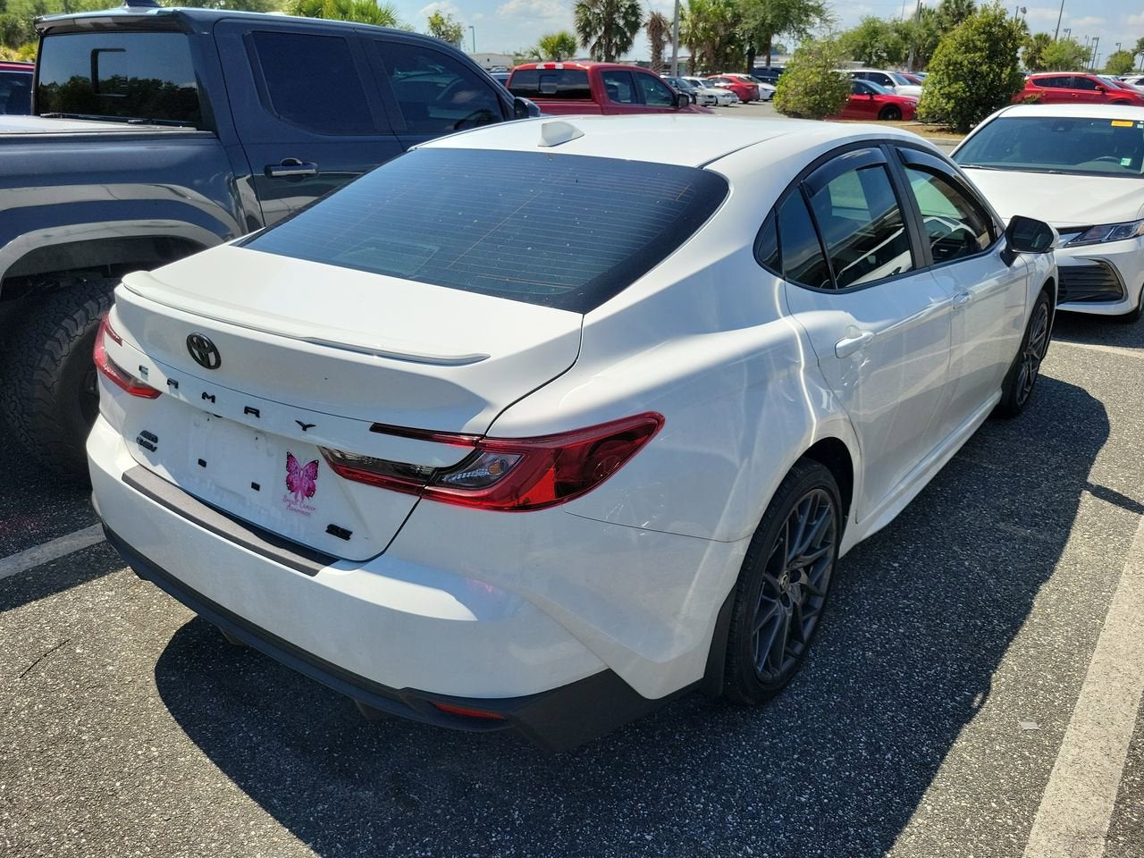 2025 Toyota Camry SE