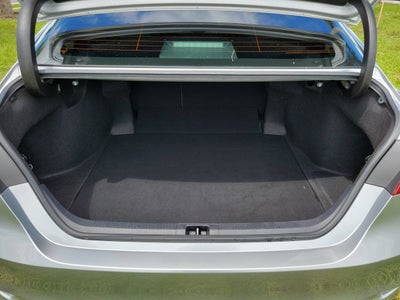 2020 Toyota Camry Hybrid LE