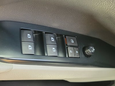 2020 Toyota Camry Hybrid LE