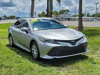2020 Toyota Camry Hybrid LE