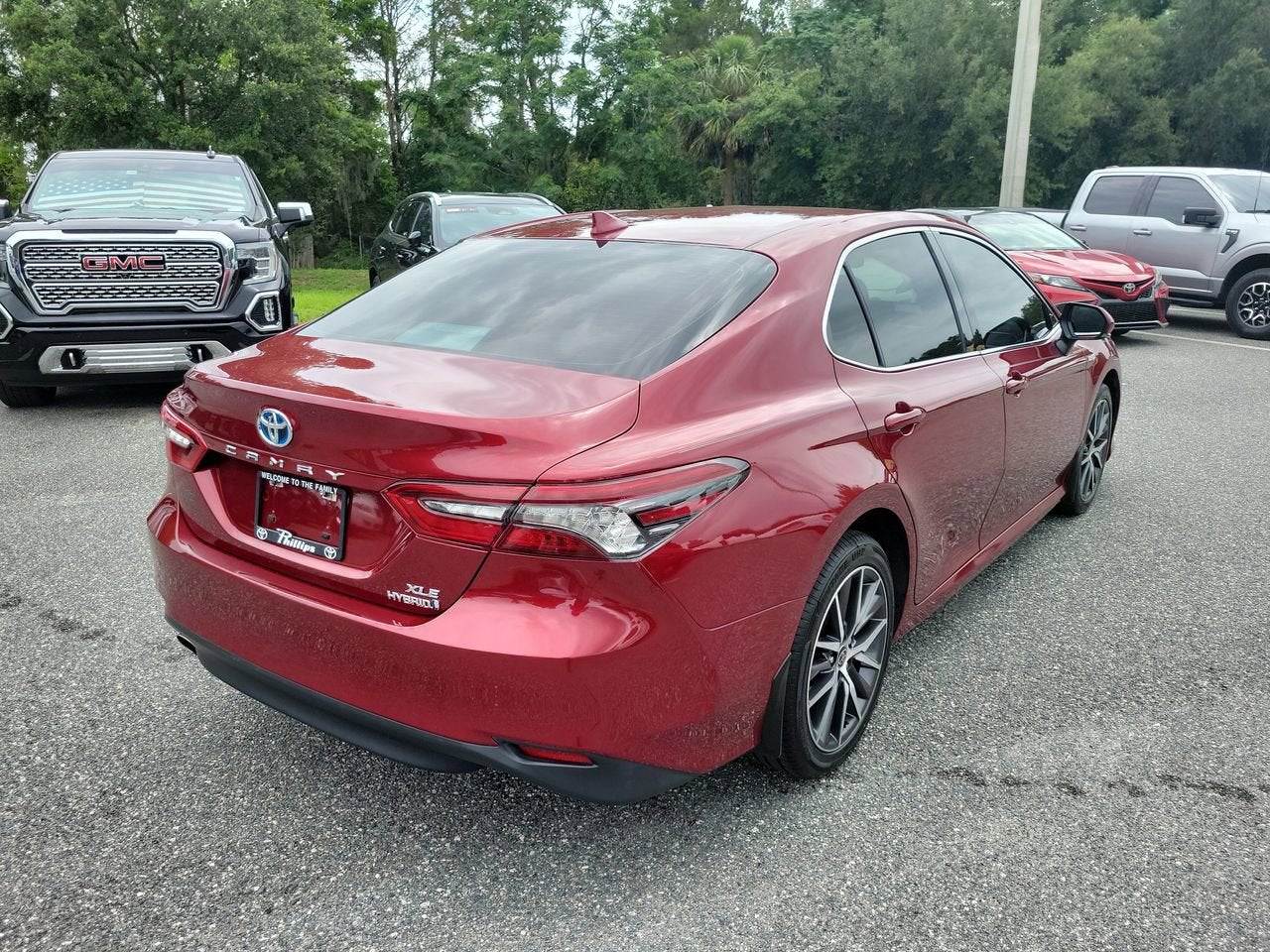 2021 Toyota Camry Hybrid XLE