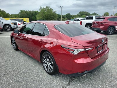 2021 Toyota Camry Hybrid XLE