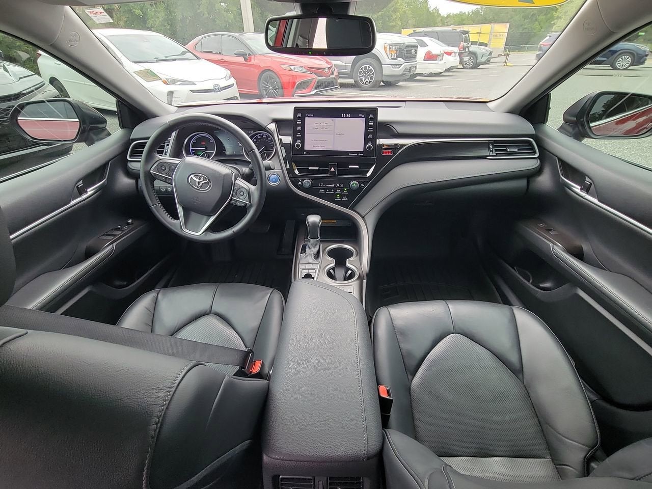 2021 Toyota Camry Hybrid XLE