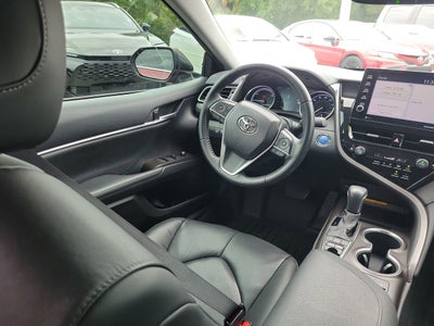2021 Toyota Camry Hybrid XLE
