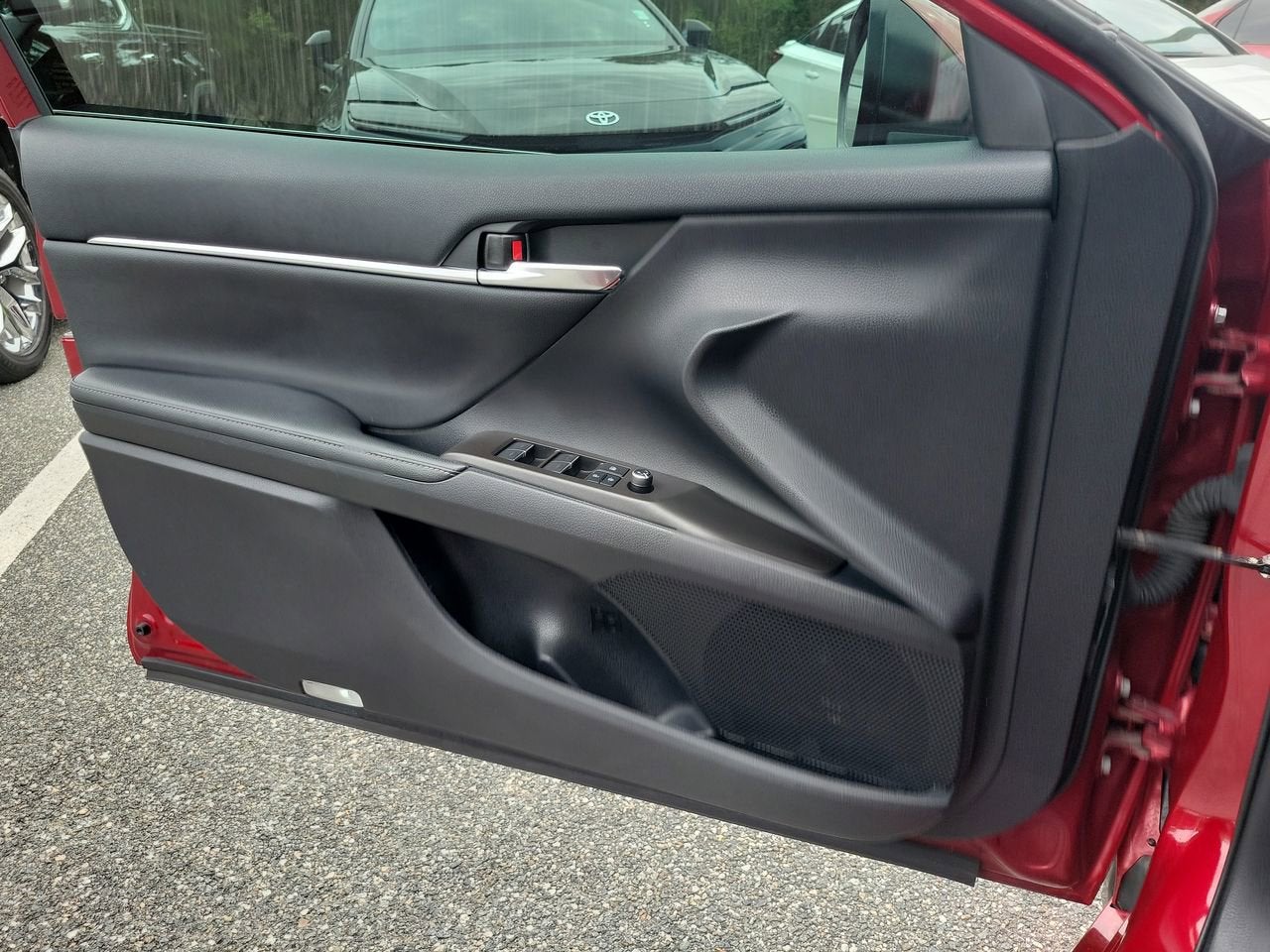 2021 Toyota Camry Hybrid XLE