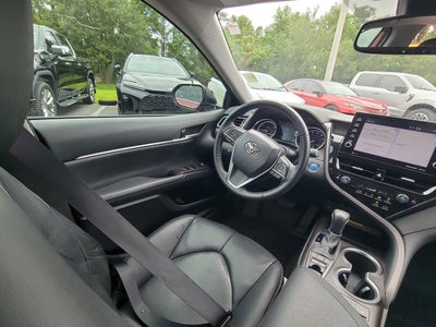 2021 Toyota Camry Hybrid XLE