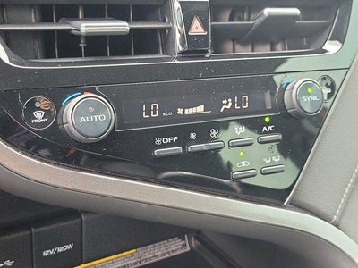 2021 Toyota Camry Hybrid XLE