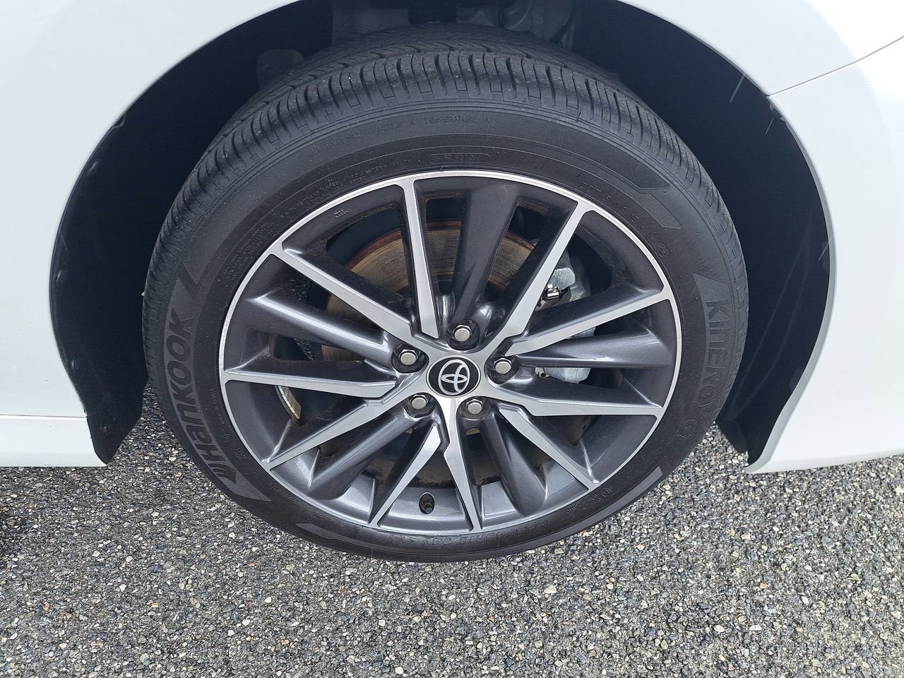 2023 Toyota Camry XLE