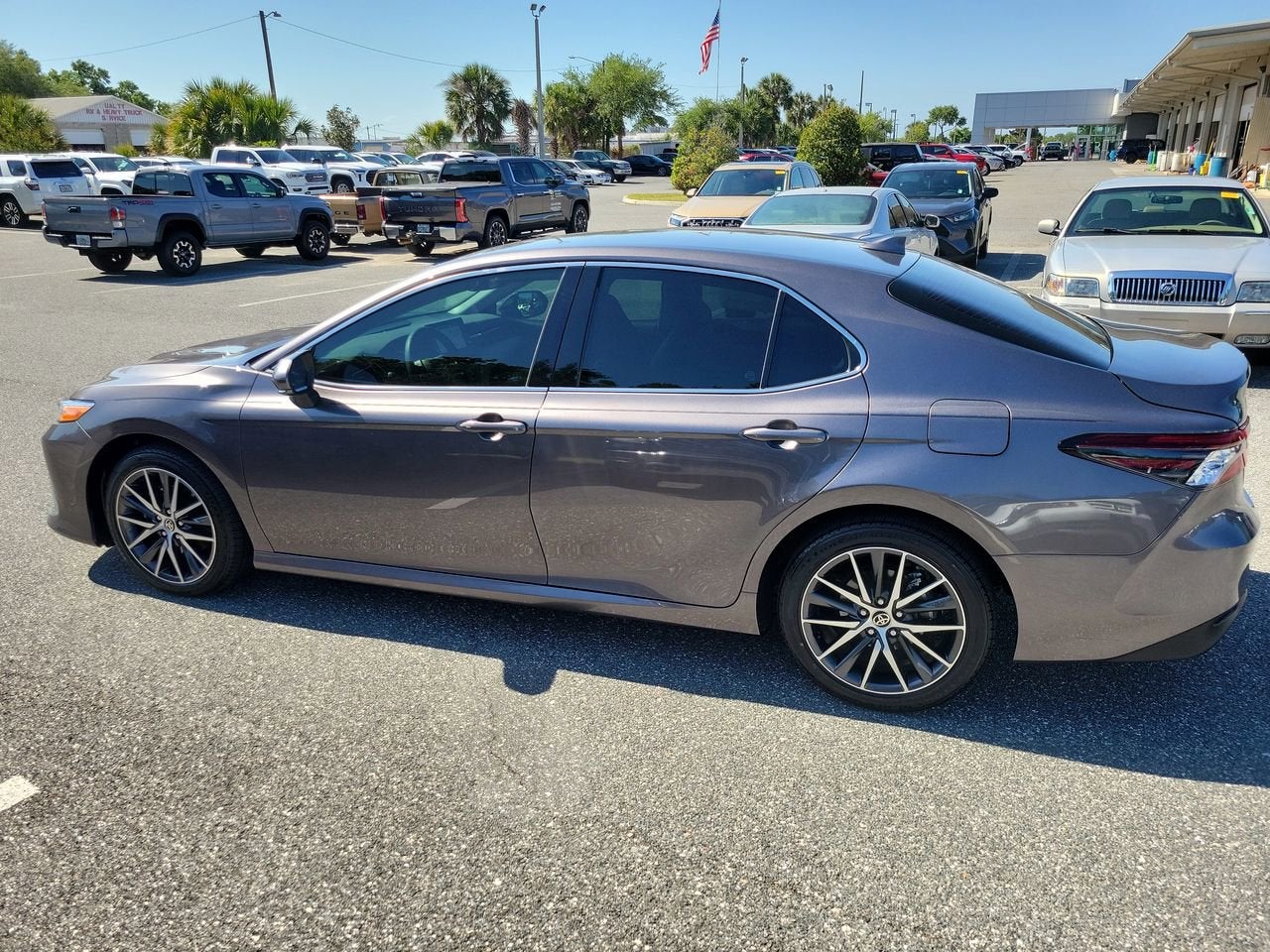 2023 Toyota Camry XLE
