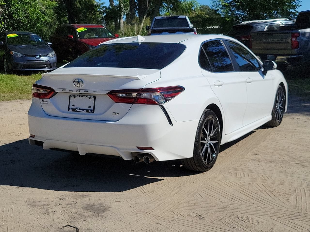 2022 Toyota Camry SE
