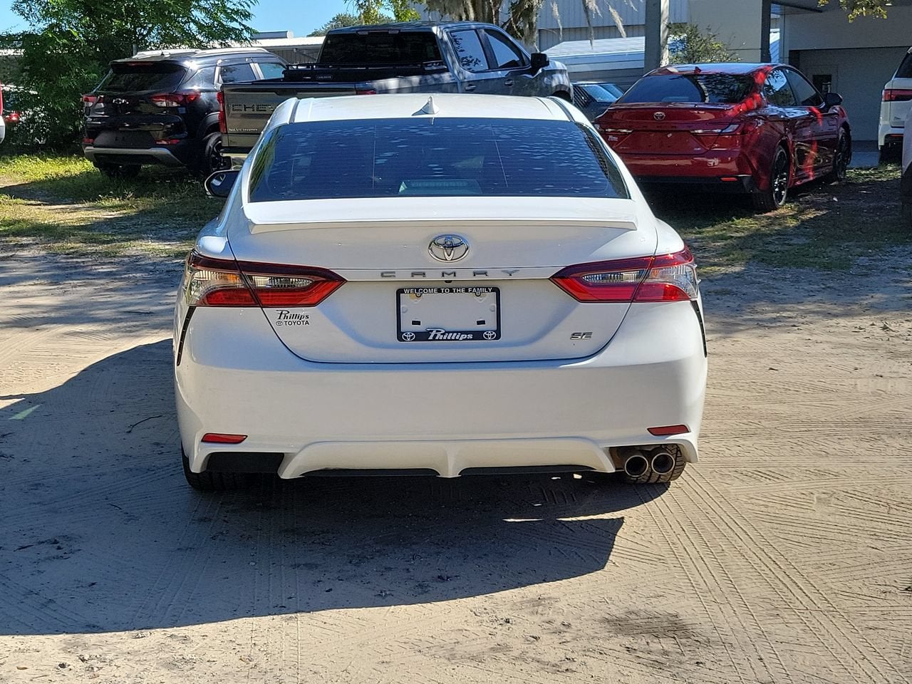 2022 Toyota Camry SE