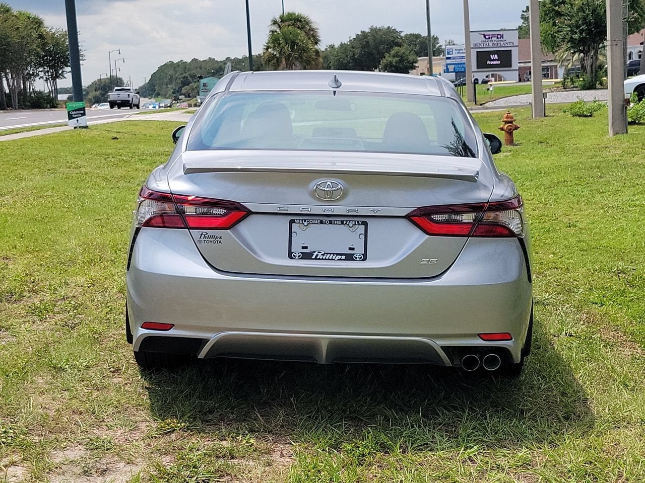2022 Toyota Camry SE