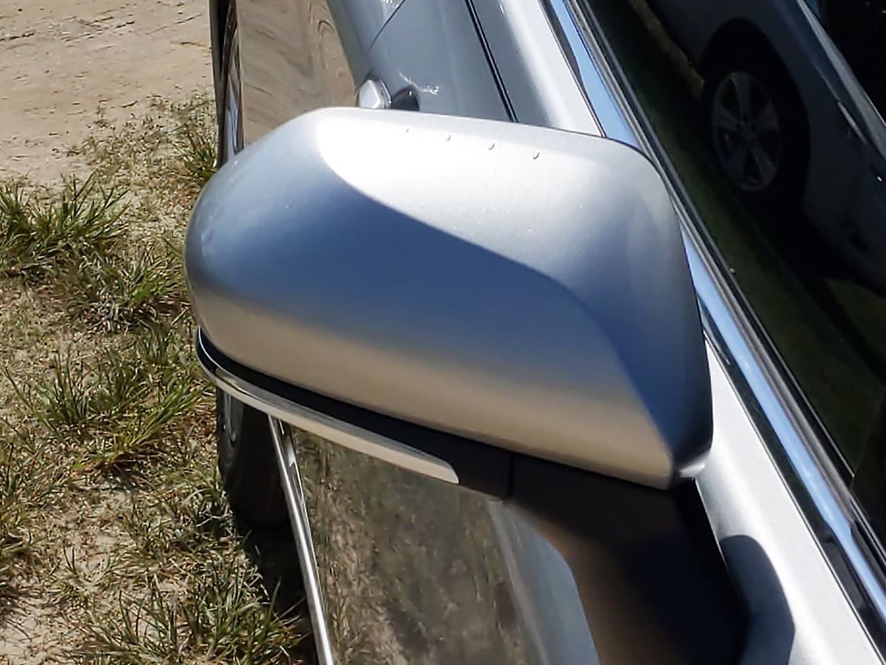 2021 Toyota Avalon Hybrid XLE Plus