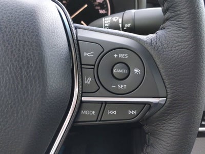 2021 Toyota Avalon Hybrid XLE Plus