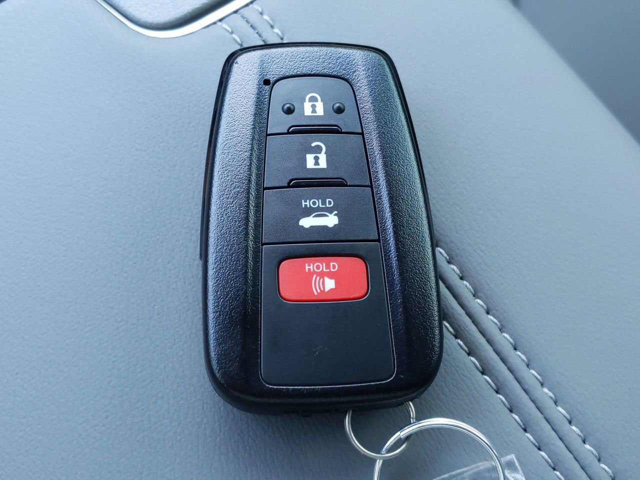 2021 Toyota Avalon Hybrid XLE Plus